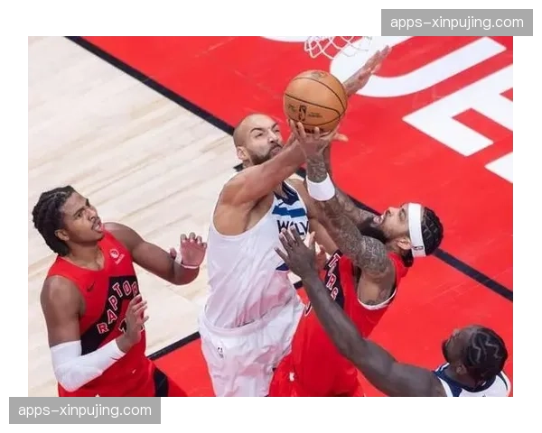 快船内线护框基本靠犯规 祖巴茨离队后防守体系重组